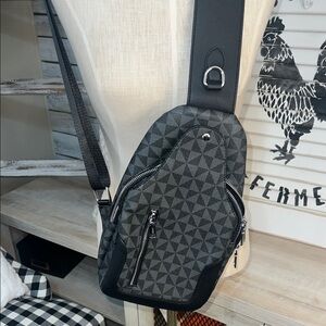 Modern Black Geometric Messenger Crossbody  Belt Bag